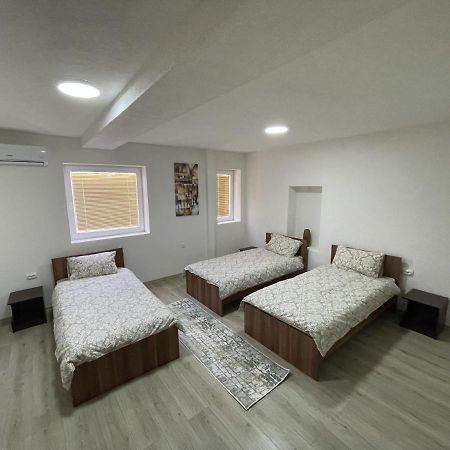 Vila 5 Hotel Prilep Luaran gambar