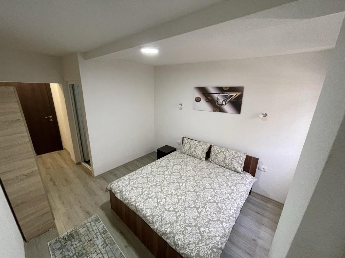 Vila 5 Hotel Prilep Luaran gambar